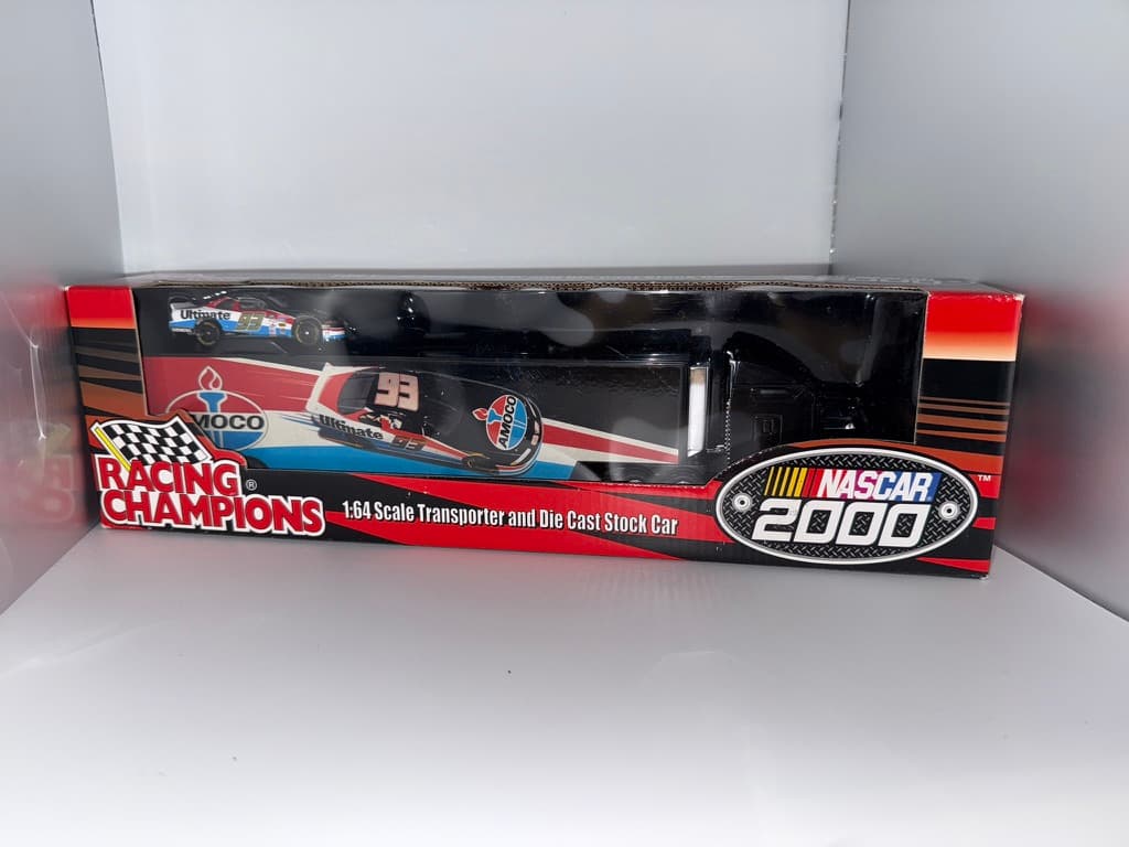 RACING CHAMPIONS 2000 Amoco #93 Die Cast Car & Transporter