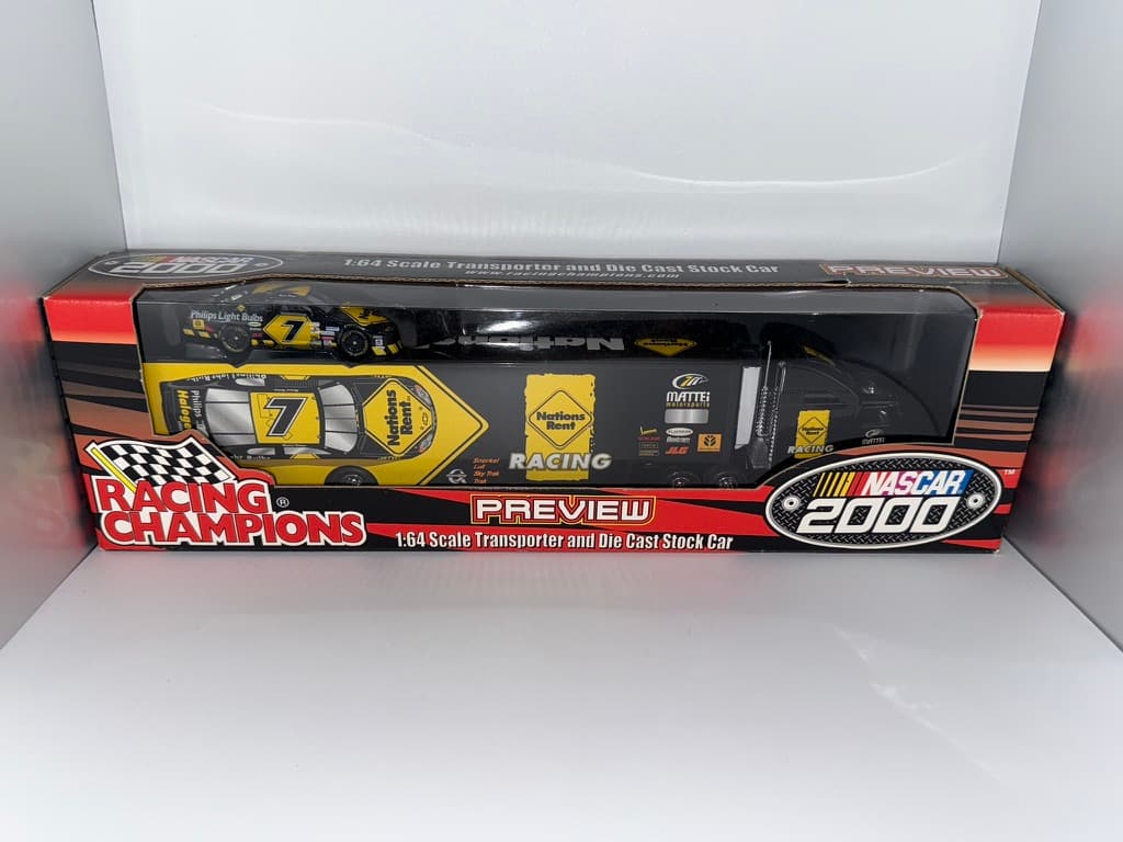 NASCAR 2000 Nations Rent 1:64 Transporter & Car