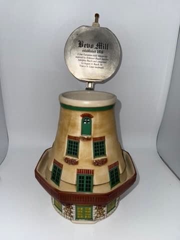 Anheuser-Busch 2002 Collectors Club Bevo Mill Stein