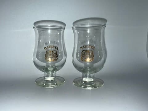 Baileys Branded Glass Set of 2 - Elegant Design