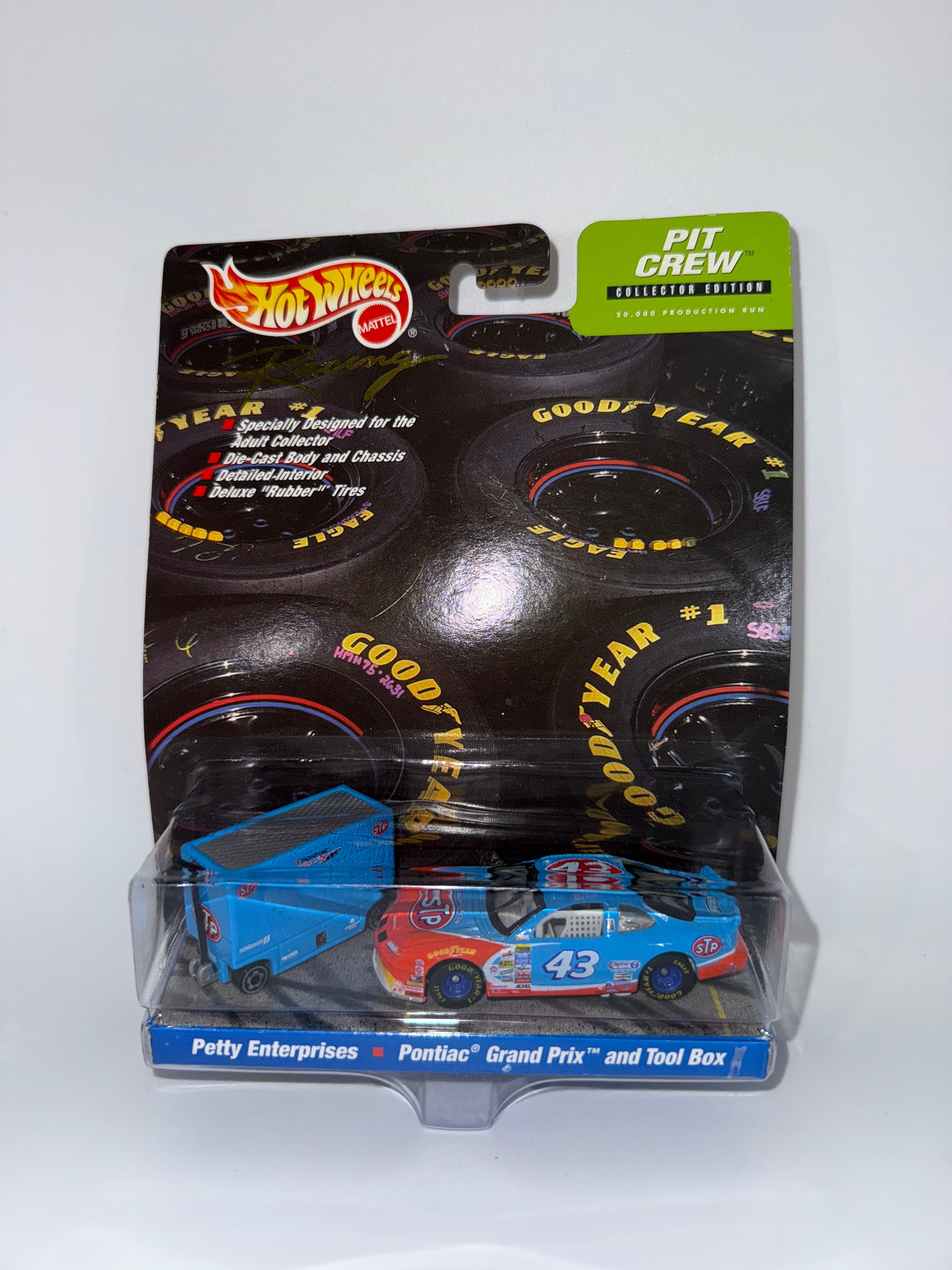 Hot Wheels Pit Crew #43 Pontiac Grand Prix Collector