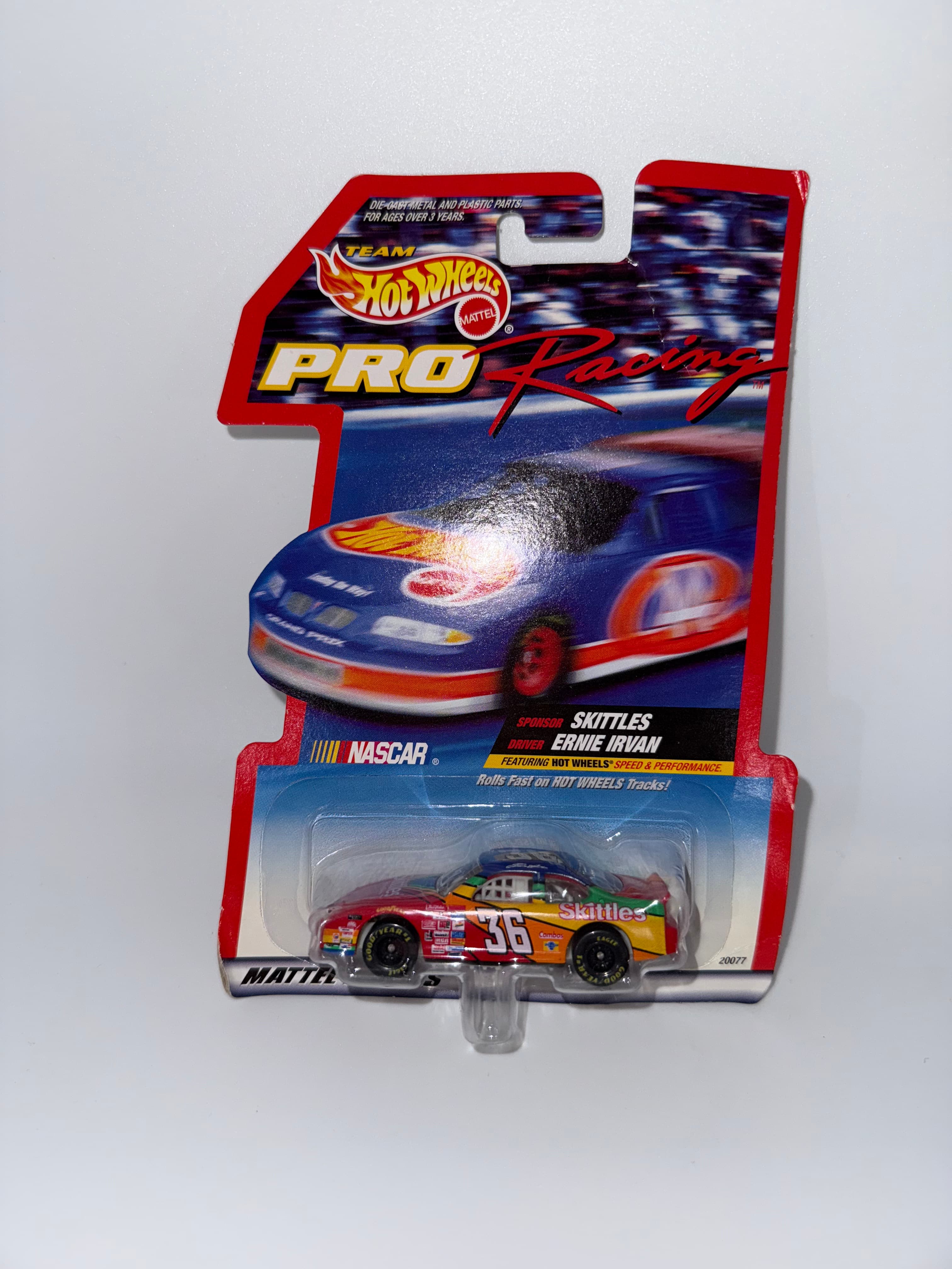Hot Wheels PRO Racing NASCAR #36 Skittles Ernie Irvan