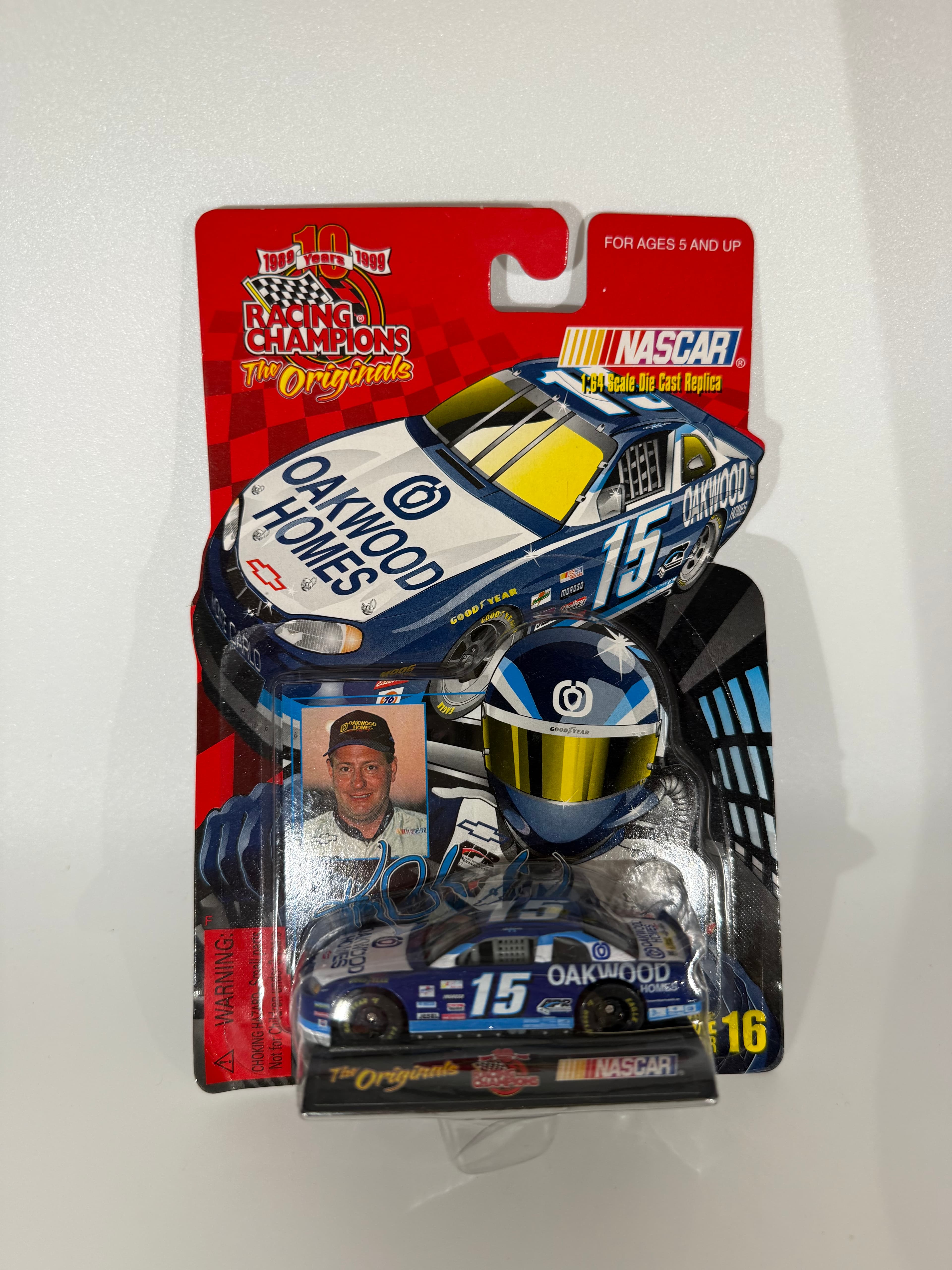 Oakwood Homes #15 NASCAR Diecast Model with Card