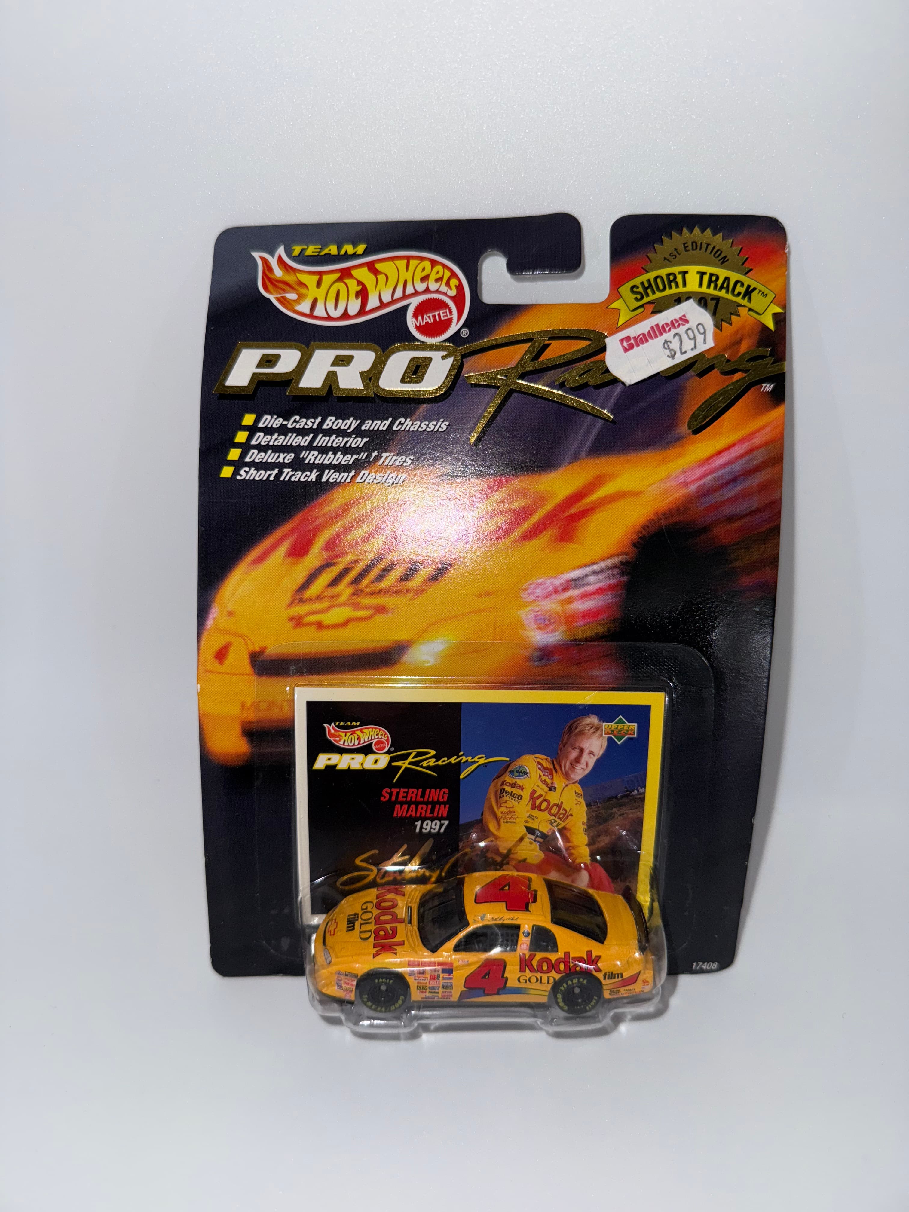 Hot Wheels Pro Racing 1997 #4 Sterling Marlin Die-Cast